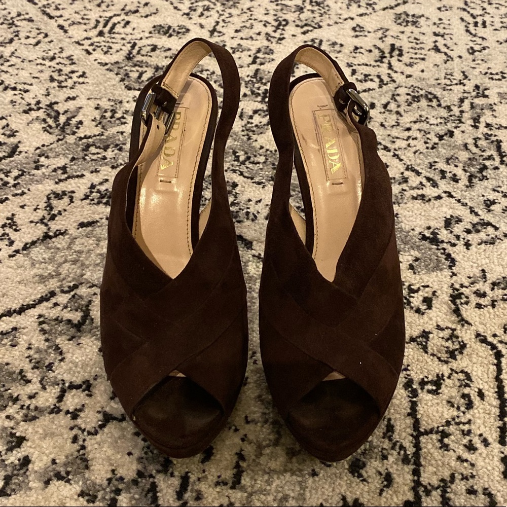 Mocha colored Prada heels size 9.5 (39 1/2) EUC